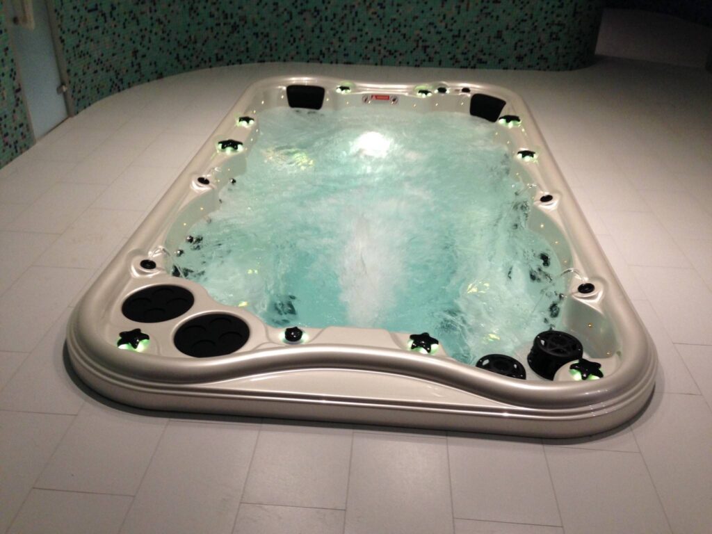 Vířivky Just Relax luxusní venkovni akce levně
