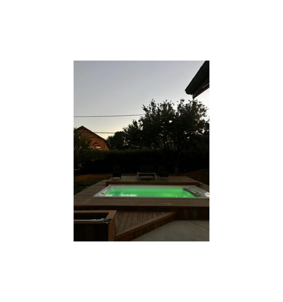 Bazén swim pool idol spa