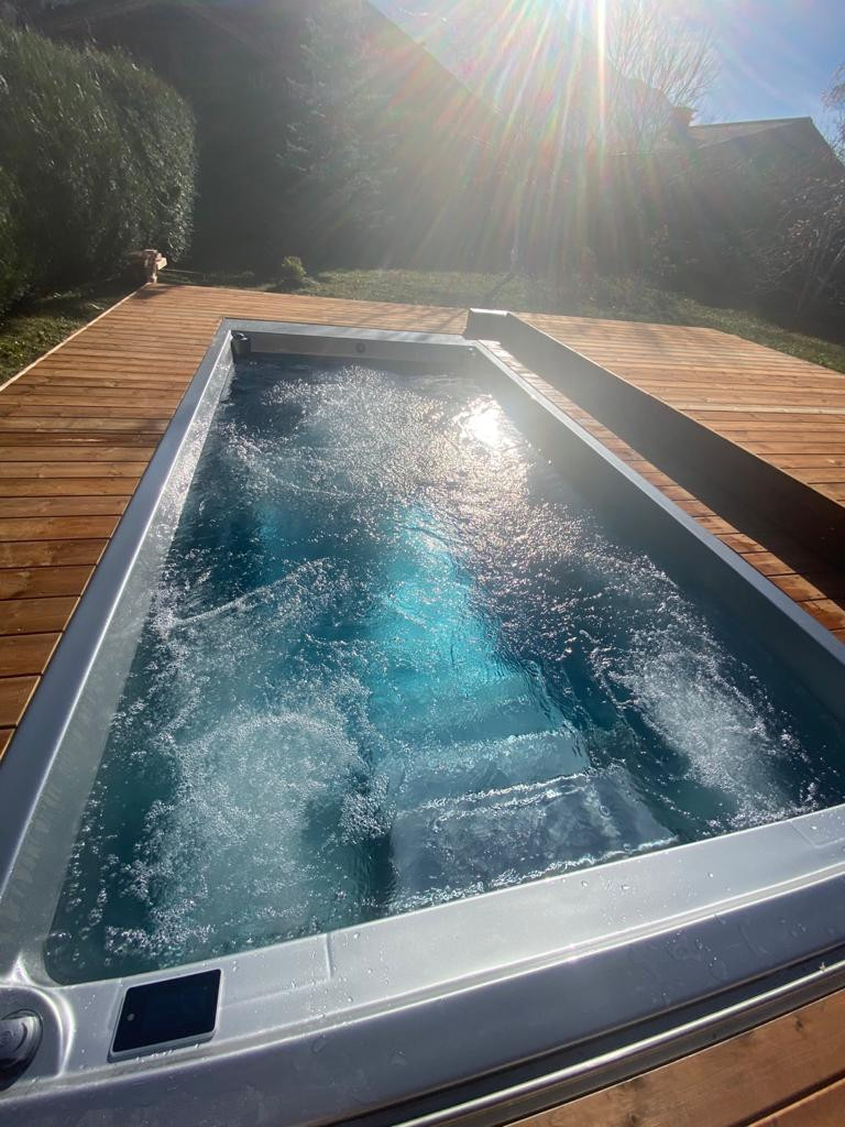 swim spa pool bazen a vířivka nejen na zahradu, zapuštěný nebo nadzemní, s protiproudem, celoroční.