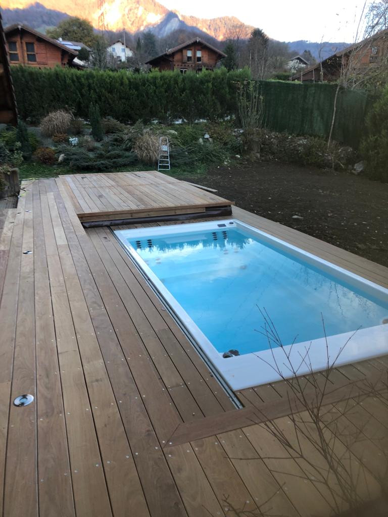 swim spa pool bazen a vířivka nejen na zahradu, zapuštěný nebo nadzemní, s protiproudem, celoroční i s pojízdné terasy.