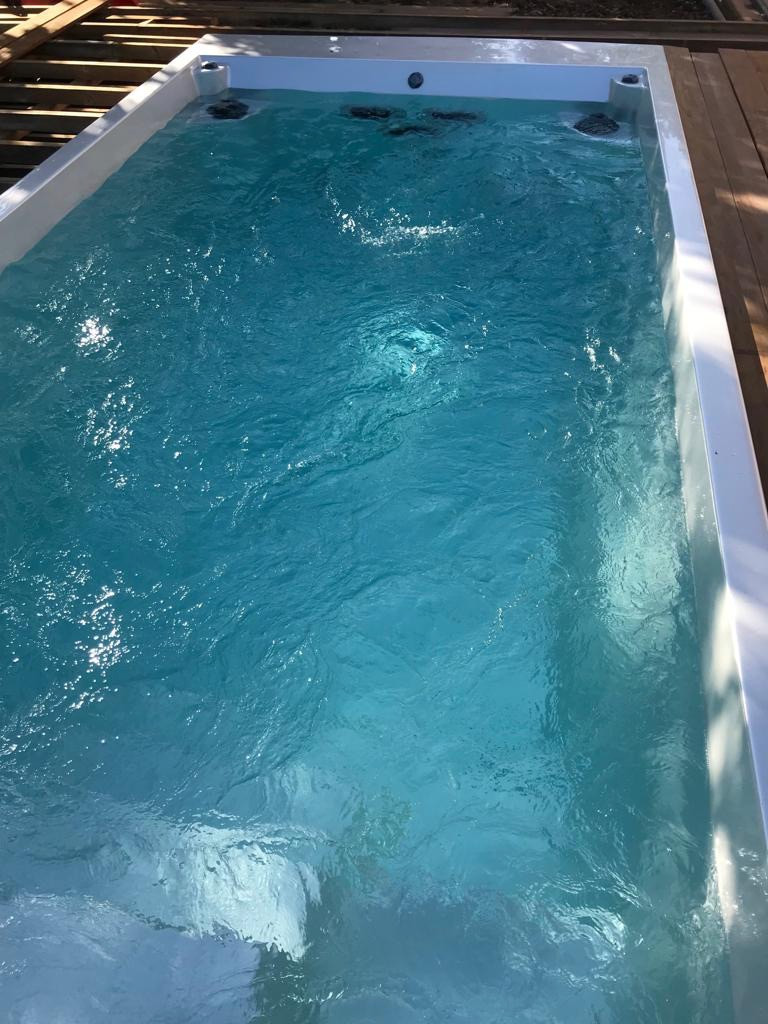 Bazén swim pool idol spa jen skelet jako laminátový bazén