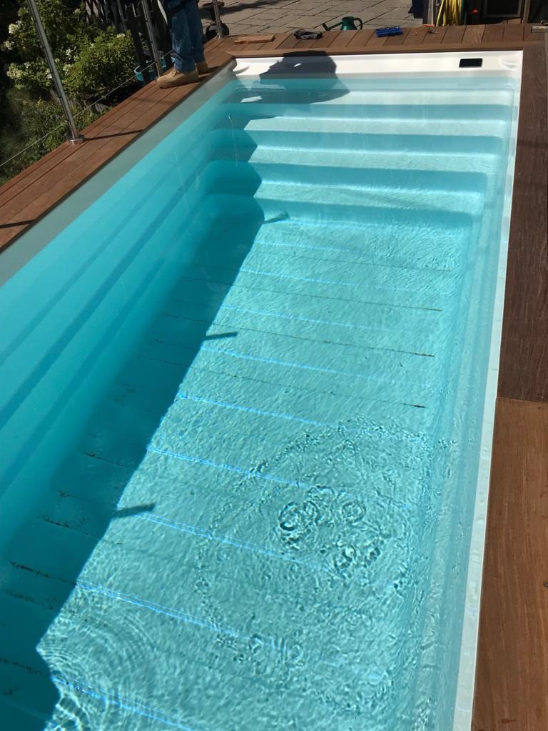 Bazén swim pool idol spa jen skelet jako laminátový bazén